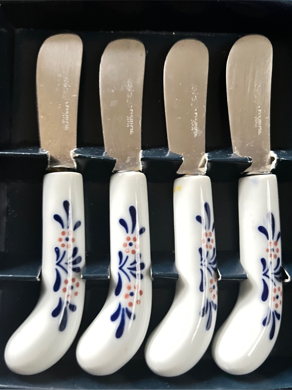 Vintage Lord & Taylor Porcelain Floral Butter Spreaders Japan Set of 4 Boxed